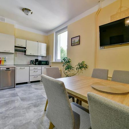 Apartament U Ewy W Kolobrzegu Podczele - 2 Sypialnie 50M2, Wifi I Darmowy Parking! Экстерьер фото