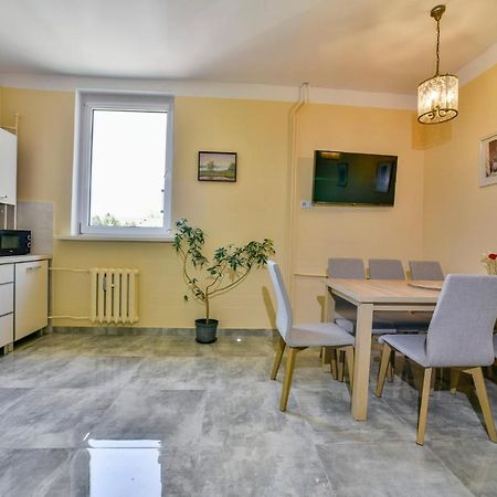 Apartament U Ewy W Kolobrzegu Podczele - 2 Sypialnie 50M2, Wifi I Darmowy Parking! Экстерьер фото