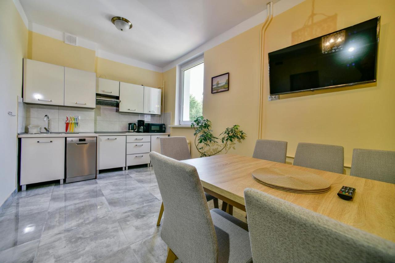 Apartament U Ewy W Kolobrzegu Podczele - 2 Sypialnie 50M2, Wifi I Darmowy Parking! Экстерьер фото