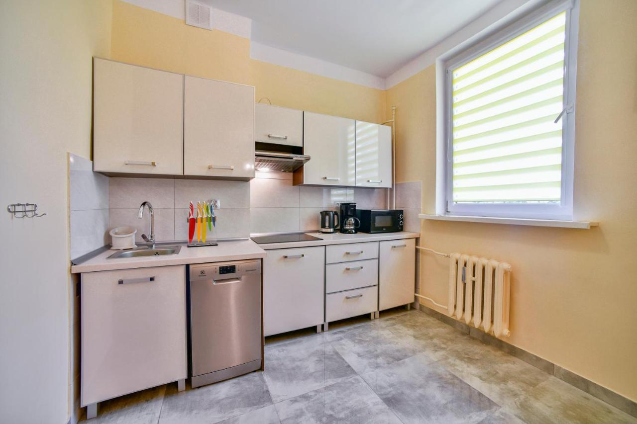 Apartament U Ewy W Kolobrzegu Podczele - 2 Sypialnie 50M2, Wifi I Darmowy Parking! Экстерьер фото